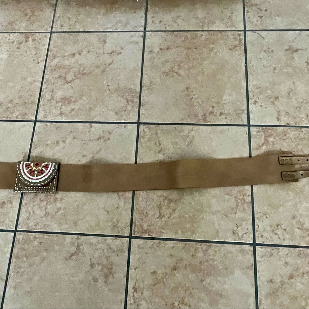 Lucky Brand Tan Leather Belt with Embellished Buckle - Picture 8 of 9